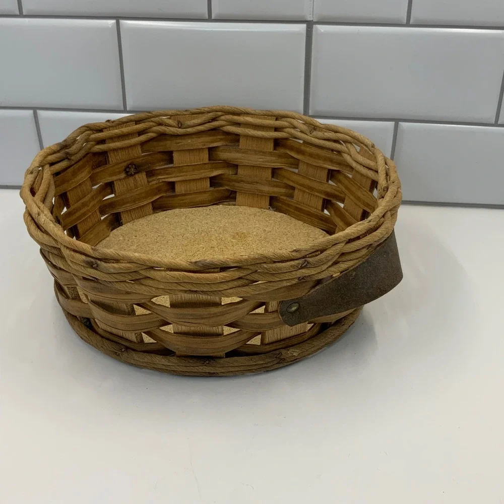 Vintage Pyrex Woven Wood Casserole Basket Holder for 024 624 684 Round Dishes
